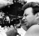 Η πρώτη ενδιαφέρουσα ταινία του ελληνικού κινηματογράφου της δεκαετίας του 60 είναι ,Το Ποτάμι (1960) του Νίκου Κούνδουρου