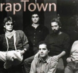 Οι Scraptown δημιουργήθηκαν το 1983. Το 
