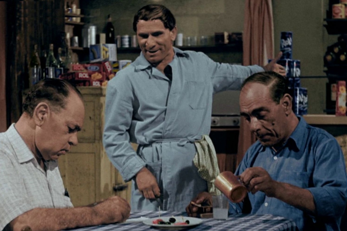 Είναι σίγουρα μια από τις πλέον αγαπημένες κωμωδίες του ελληνικού κινηματογράφου